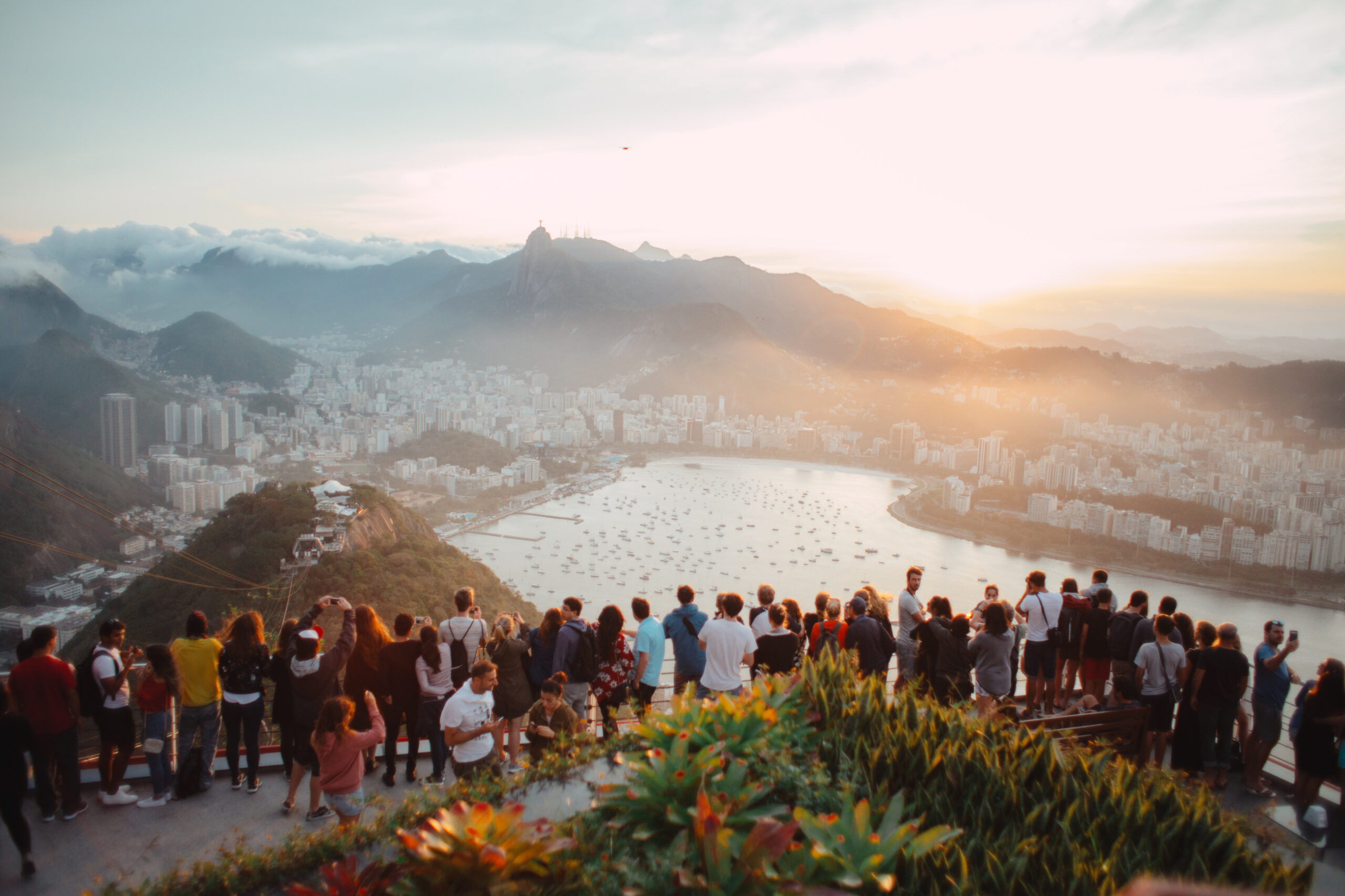 Descubre la cantidad de turistas internacionales que visitan Benidorm cada año Descubre la cantidad de turistas internacionales que visitan Benidorm cada año