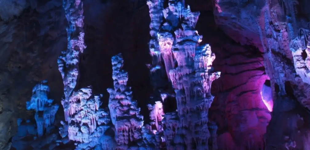 Descubre los nombres de las impresionantes cuevas de Alicante